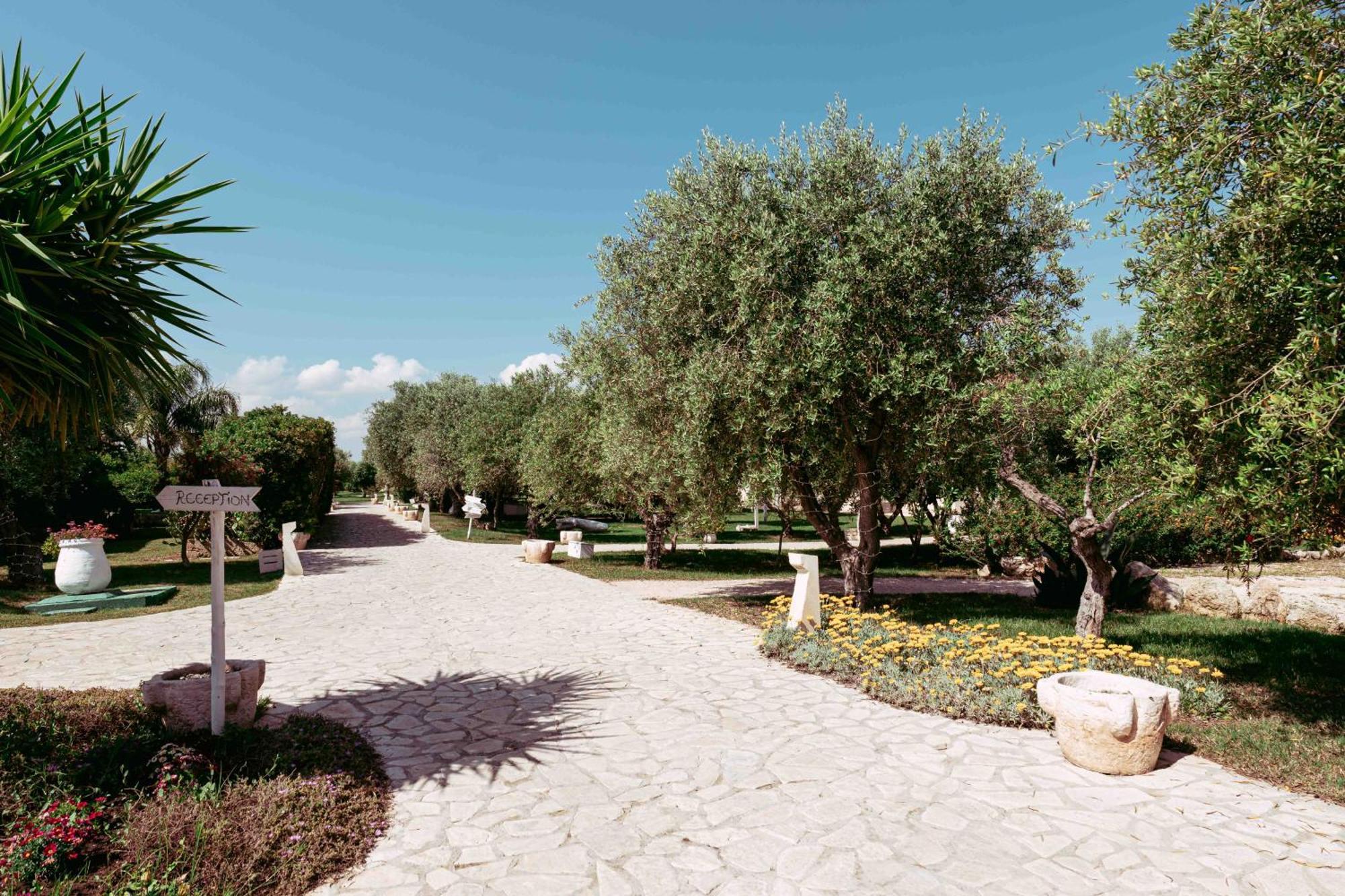 Casale del Murgese Country Resort Savelletri Exterior foto
